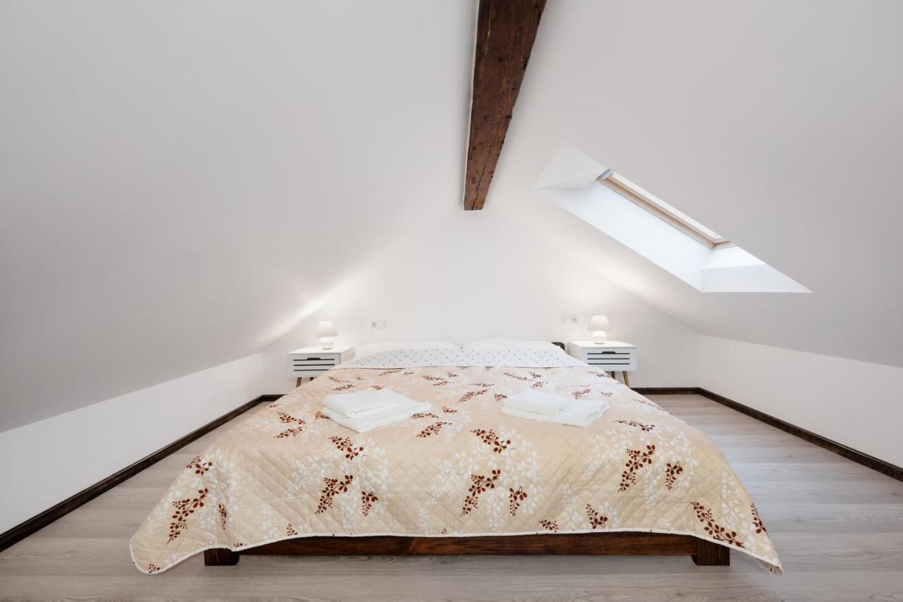 Republic Square Loft * Praga