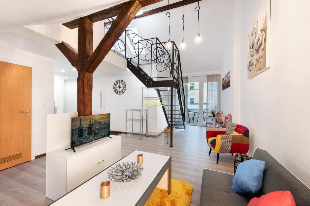 Aparthotel Republic Square Loft Praga