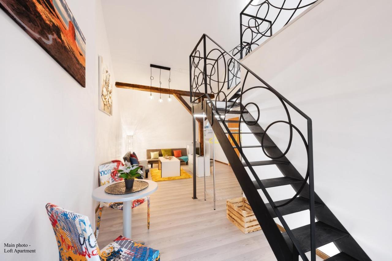 Republic Square Loft Aparthotel *