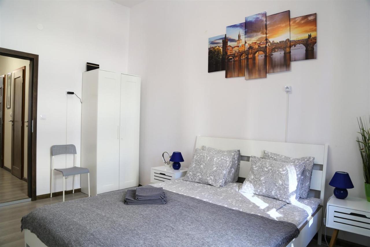 Republic Square Loft Aparthotel *